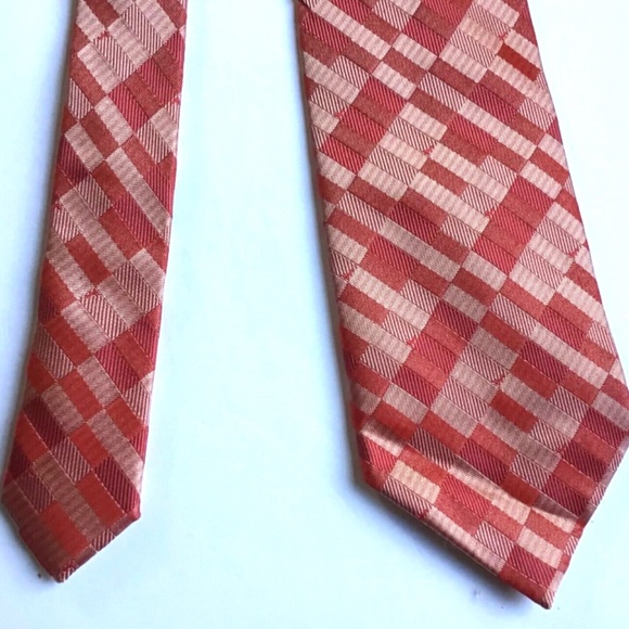 Lancel Paris red and pink all silk Tie. Made in France 🇫🇷 - Picture 3 of 5